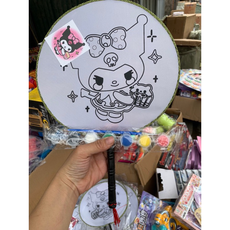 quạt lụa tô màu cho bé