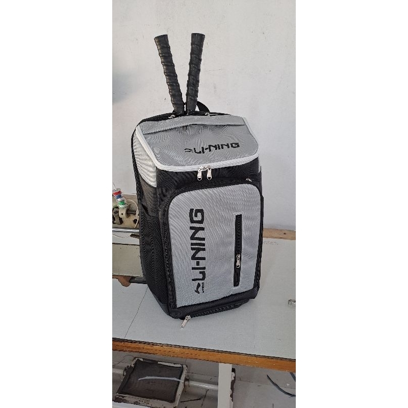 BA lô cầu lông lining 2023