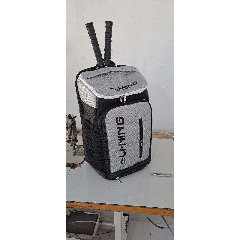 BA lô cầu lông lining 2023