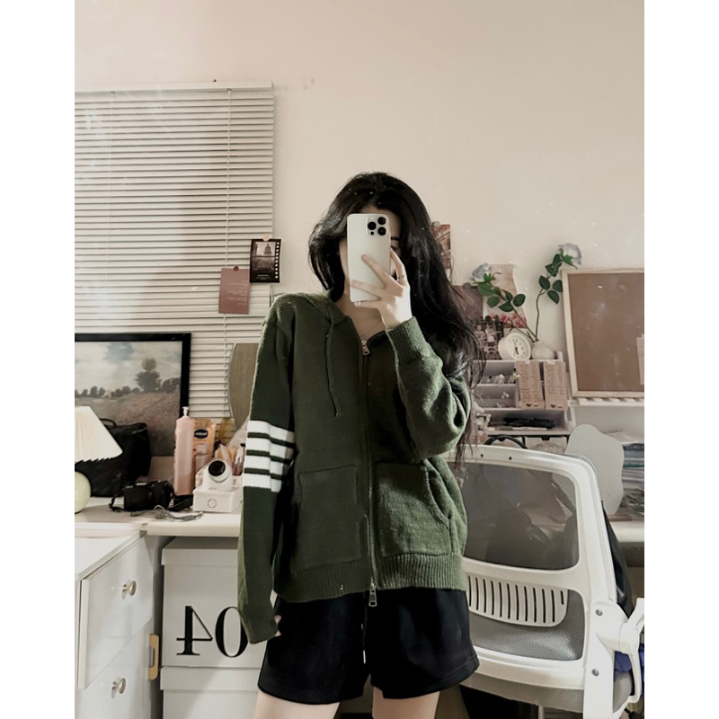 Áo len mũ hàng đang được giảm 165k