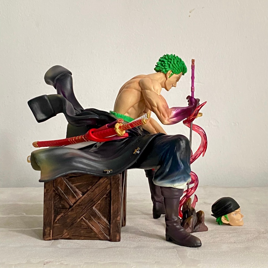 Mô hình Zoro dáng ngồi cao 15CM kèm 2 đầu thay thế - Series dáng ngồi One piece - mô hình Zoro Ở trần