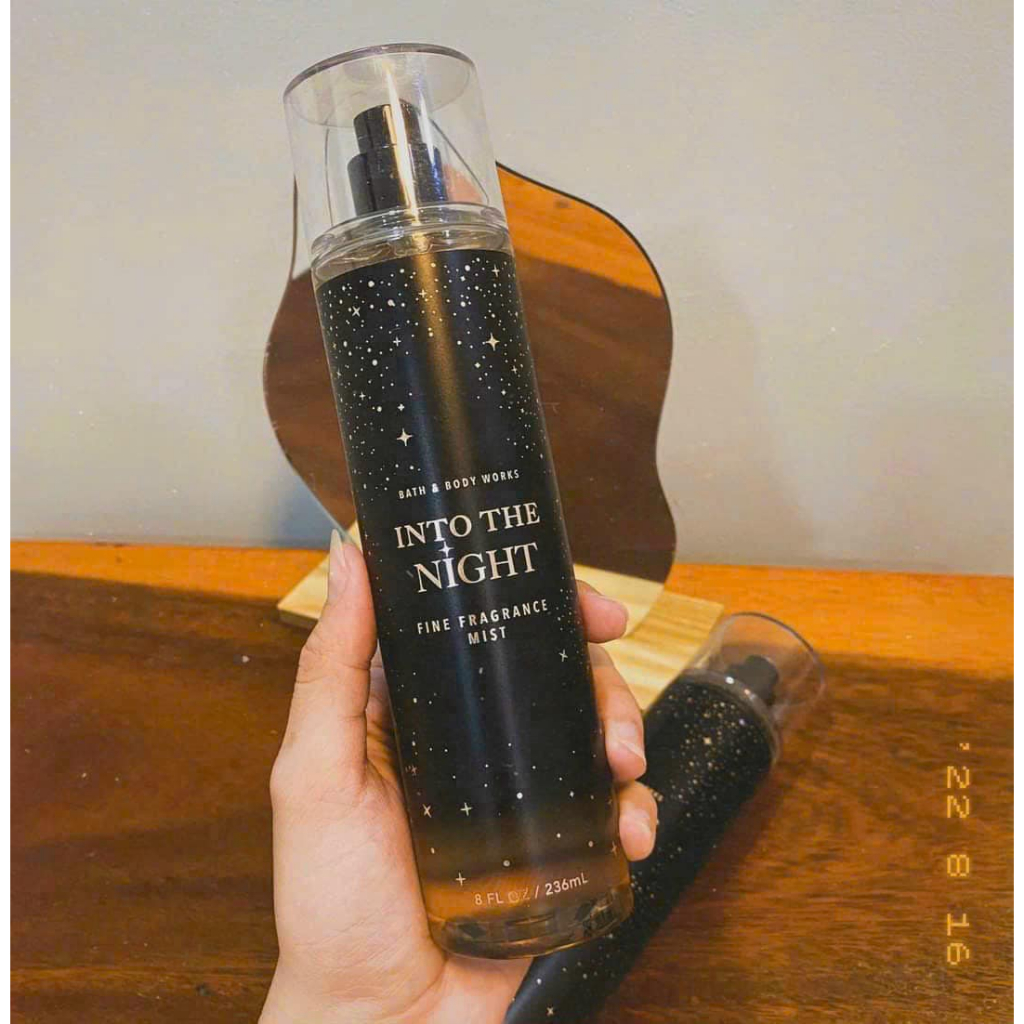 Xịt Thơm Toàn Thân Bath And Body Works Into The Night Quyến Rũ Ngọt Ngào Chai 236ml