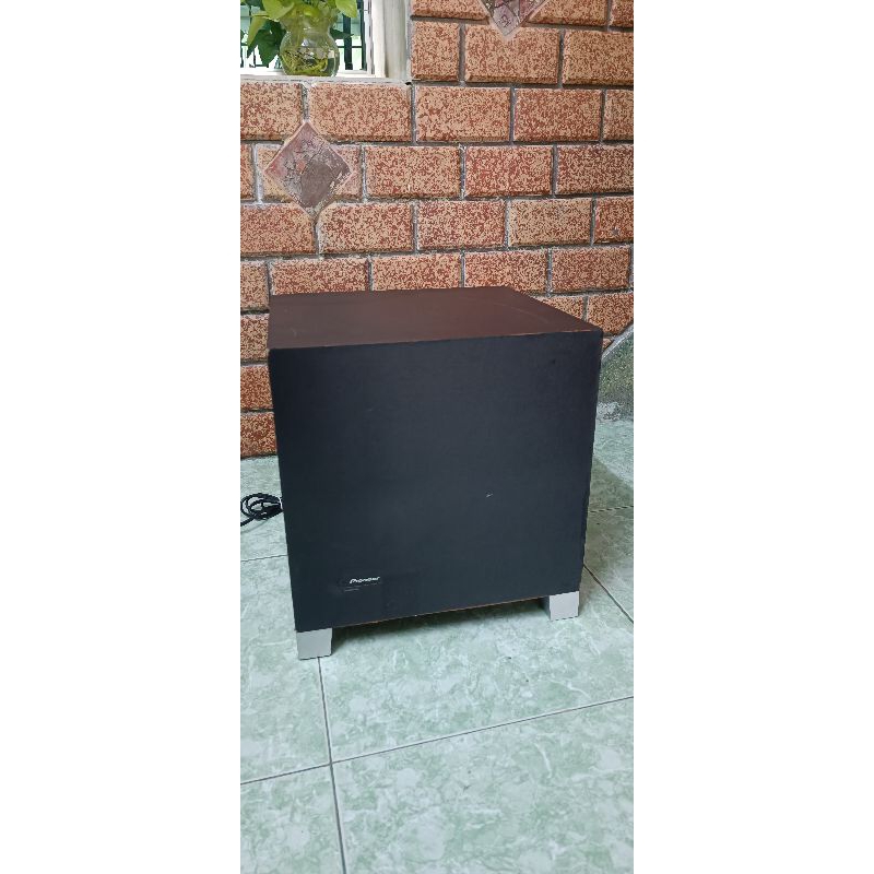 Sub điện ghế ngồi Pioneer bass đánh up đất 20cm 100w
