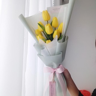 BÓ HOA TULIP GIẢ CAO CẤP VIP CÓ MÙI THƠM 5-10 BÔNG MÀU NGẪU NHIÊN  BÓ HOA GÓI ĐẸP - NHƯ HÌNH