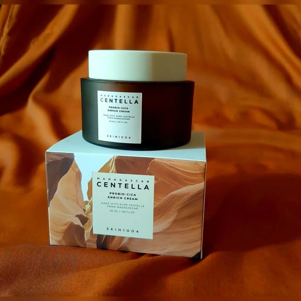Kem Dưỡng Ẩm, Làm Dịu Da Từ Rau Má Lên Men Skin1004 Madagascar Centella Probio-Cica Enrich Cream 50ml