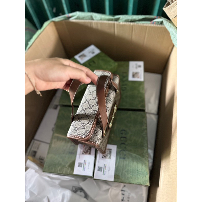 Túi  nắp gấp nam châm full box