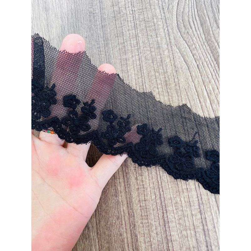 13,5m ren lưới thêu hoa bản 5cm màu vintage