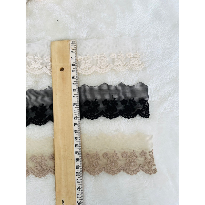 13,5m ren lưới thêu hoa bản 5cm màu vintage