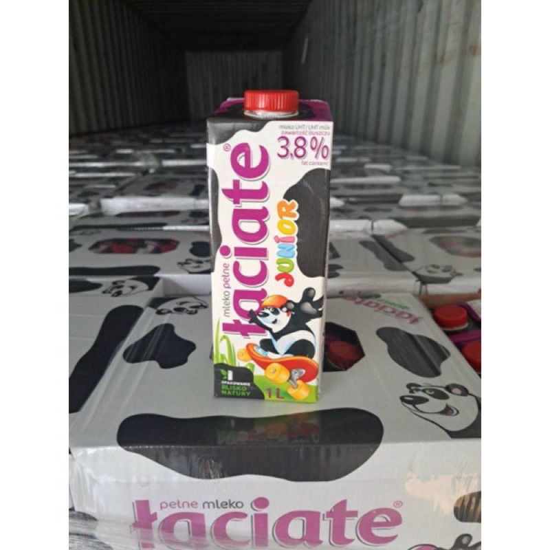 THÙNG 12H 1L SỮA TƯƠI NGUYÊN KEM LACIATE JUNIOR BA LAN