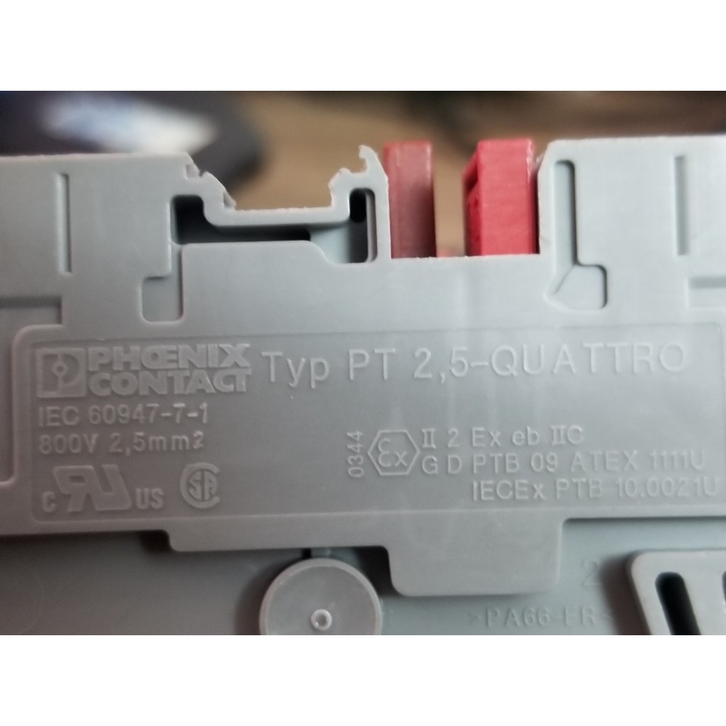 TERMINAL CẦU ĐẤU DÂY 4 CHÂN 2.5mm2 PUSHIN QUATRO PHOENIX CONTACT