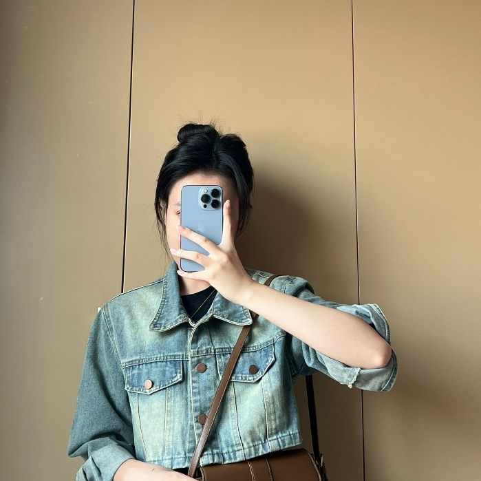 Áo khoác jeans, Áo khoác bò croptop cá tính phong cách Hàn Quốc Winny Store