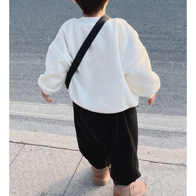 TE450-Bộ nỉ áo+quần cho bé trai bé gái Hokiha Kids chất nỉ ép dày dặn, mềm mịn hình thêu chữ M size 8-16kg