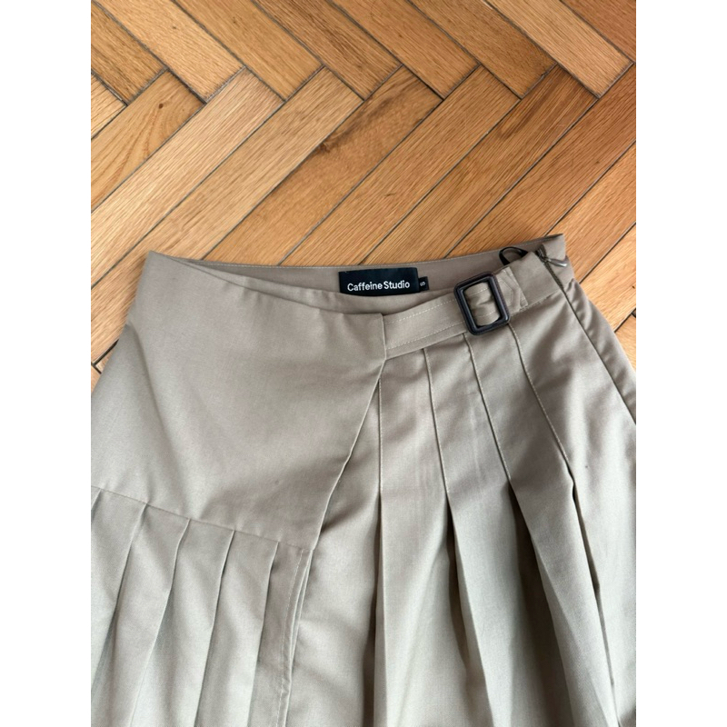 Thanh lý chân váy caffeine studio sz s