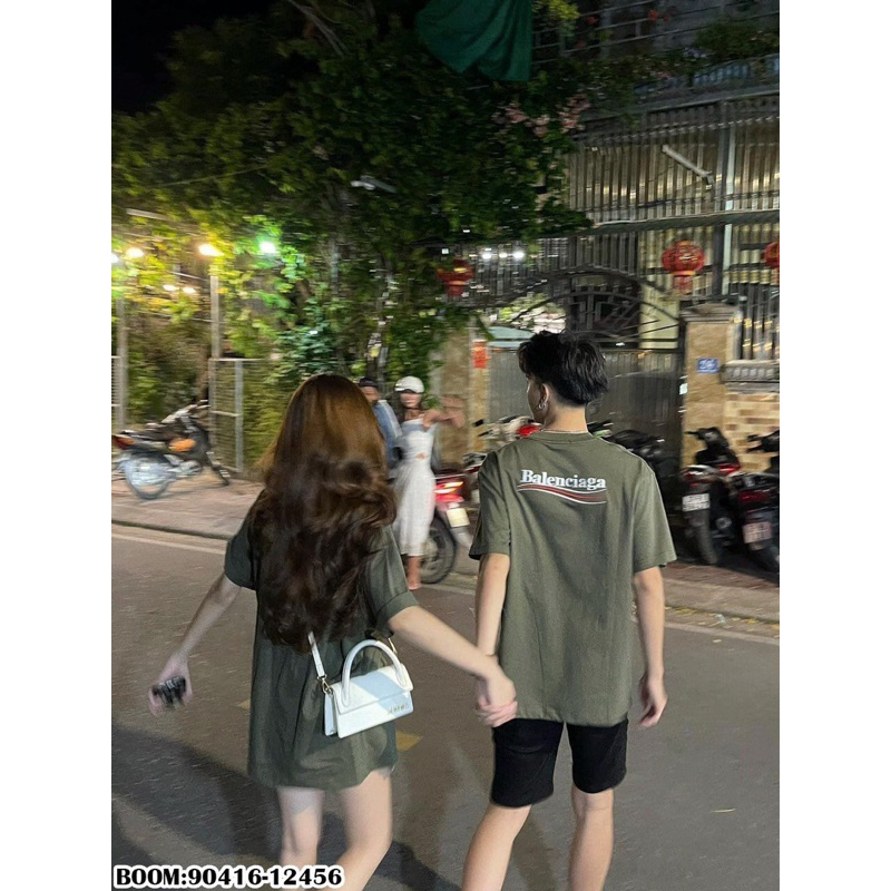 Áo thun Balenciagaxanh rêu