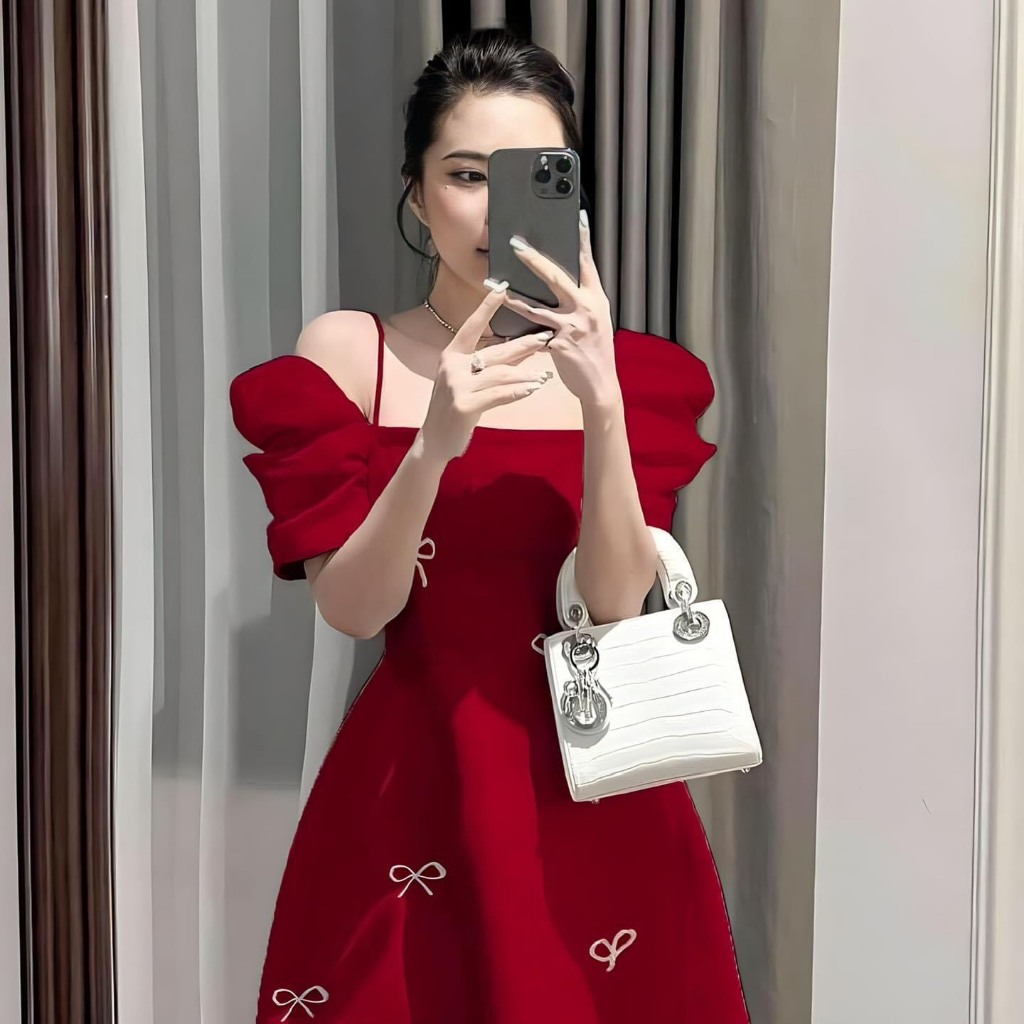 Váy tafta cổ vuông 2 dây bigsize  VSHIRT
