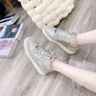 SALE giày tt cổ cao fullbox đi siêu êm nhẹ lẻ size 35 36