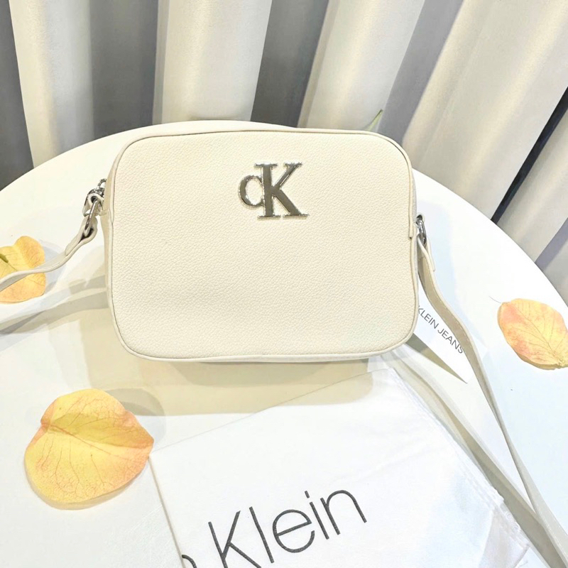 Túi calvin klien đeo chéo cho nữ