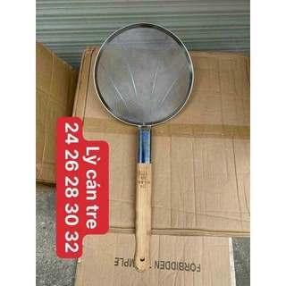Chao lỳ vợt vớt thức ăn inox cán tre size 26cm