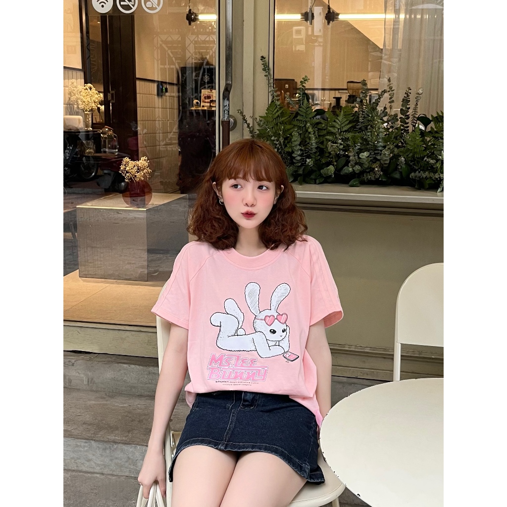 Áo thun form fit Killsystem Ms Lee Bunny màu hồng, đen, kem chất vải cotton