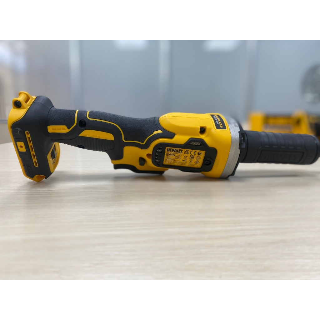Máy mài khuôn dùng pin Dewalt DCG426 bảo hành 3 năm
