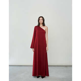 Quinn Silk Dress- Đầm thiết kế lụa đỏ lệch vai dáng dài sang trọng nữ tính, vải lụa satin đỏ rượu  I Estte Vietnam