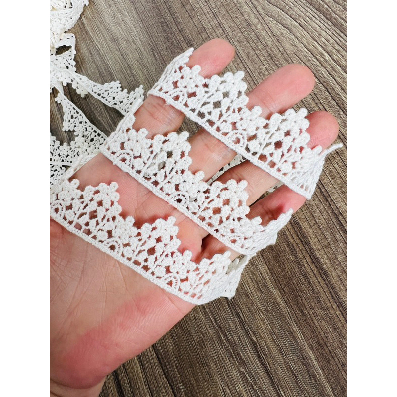 14m ren cotton màu kem bản 2.5cm