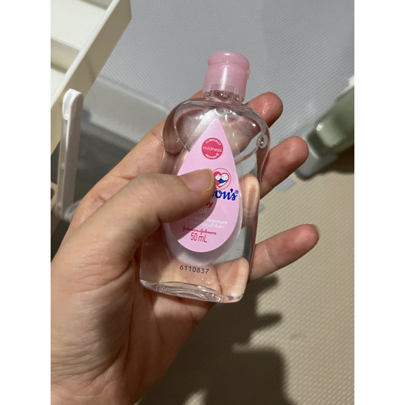 Pass dầu massage cho bé