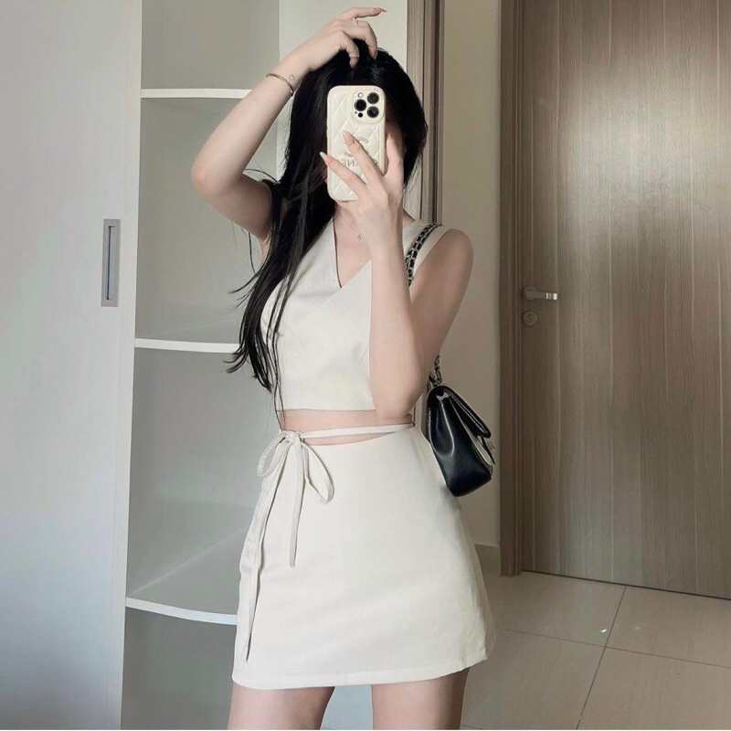SET CROP CỔ V CHÉO DÂY LƯNG + CHÂN VÁY