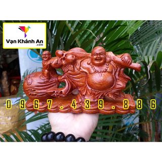 Tượng để xe ô tô bằng gỗ