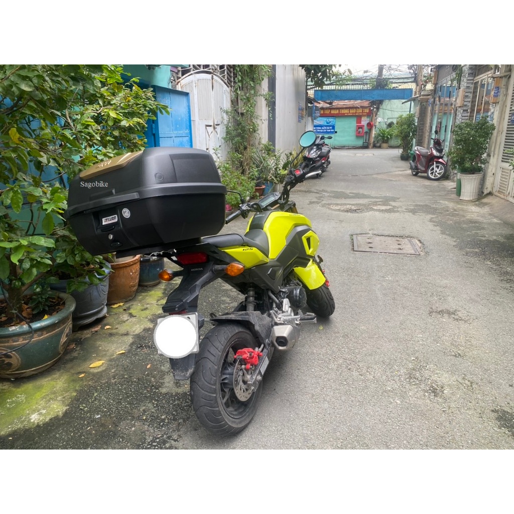 Thùng xe MSX 125 , thùng givi E43Gold / E43NTL Gold kèm đế và kit gắn trên baga riêng của xe (không 