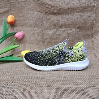 Giày slipon Skechers bé gái
