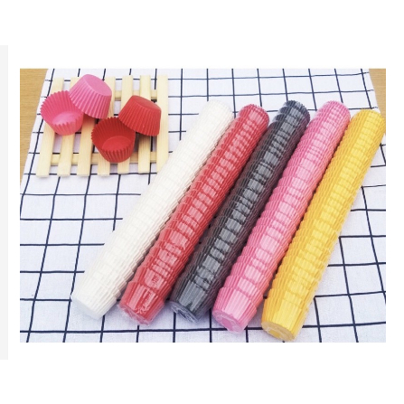 Cup giấy nến nhỏ lót socola, bánh quy