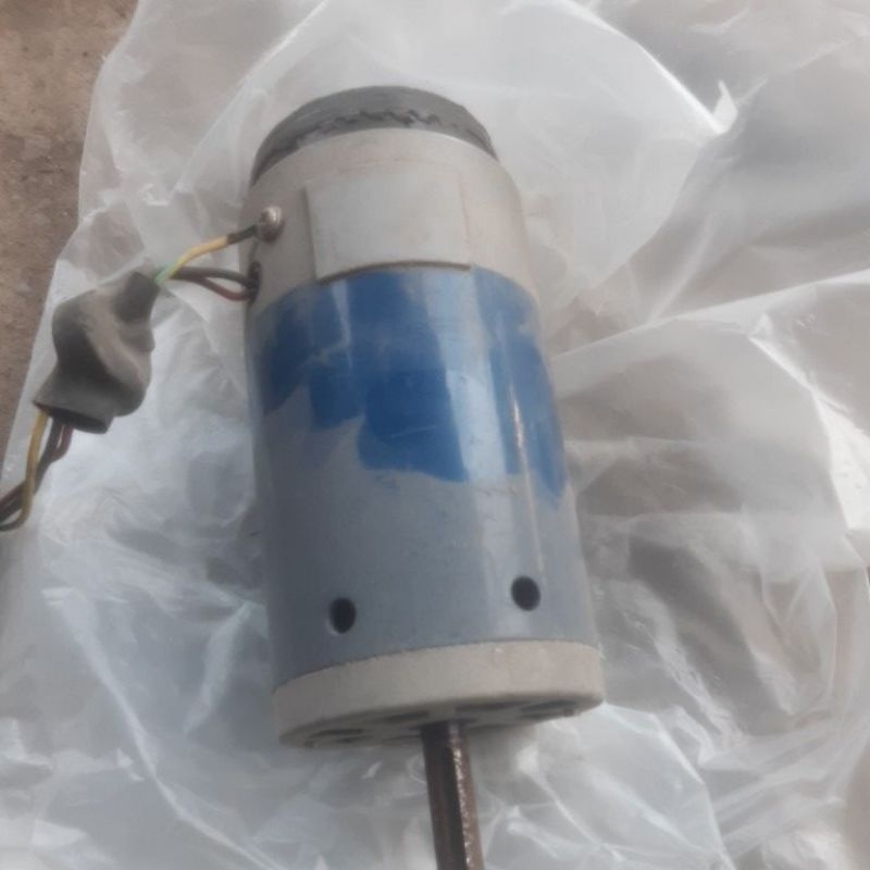 Động cơ 220vdc 800W