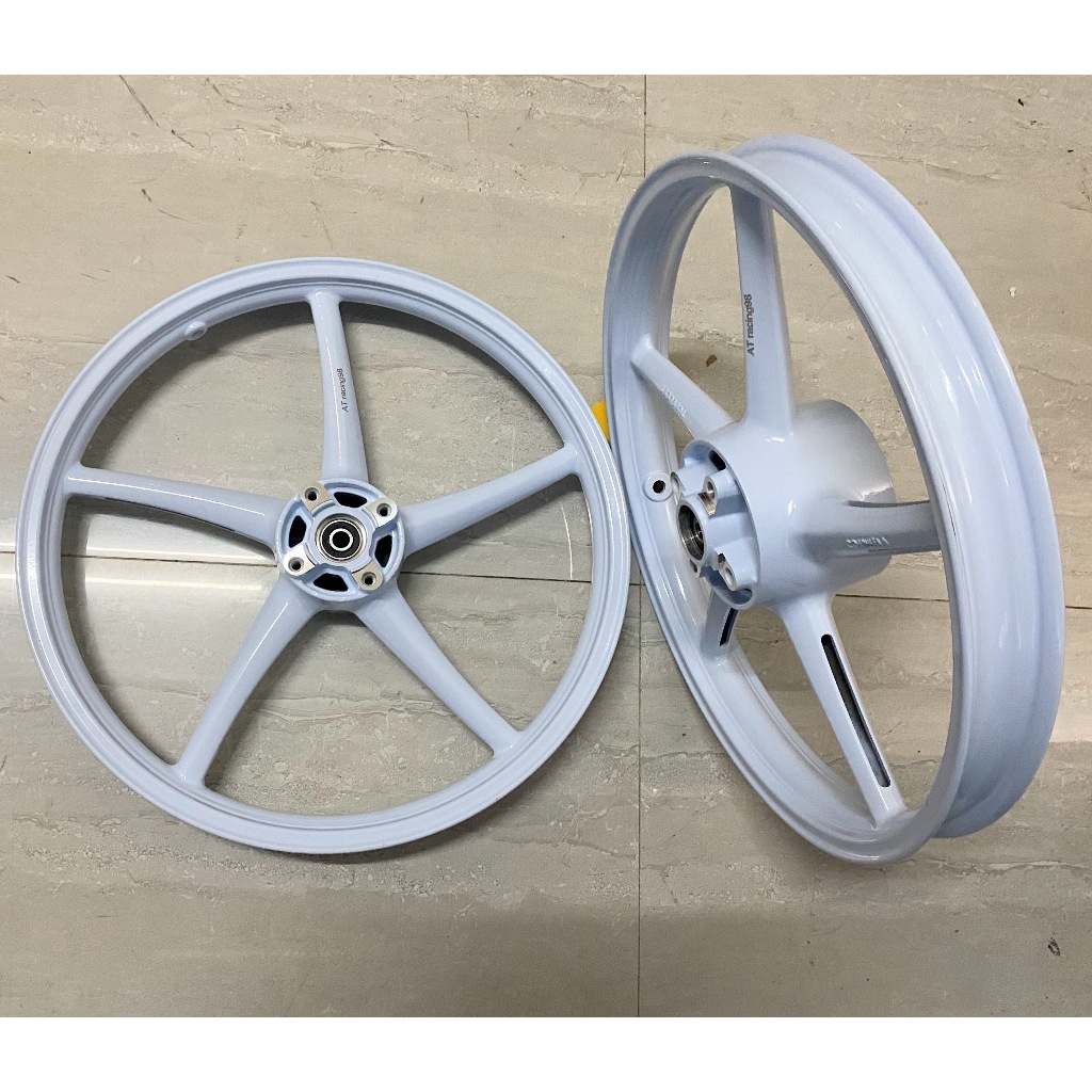 Mâm 5 cây kiểu giống RCB dùng cho xe Sonic 150 bản 1.6