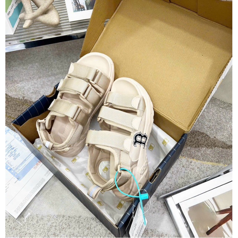 SANDAL 3 QUAI DÁN 3P - GD817251