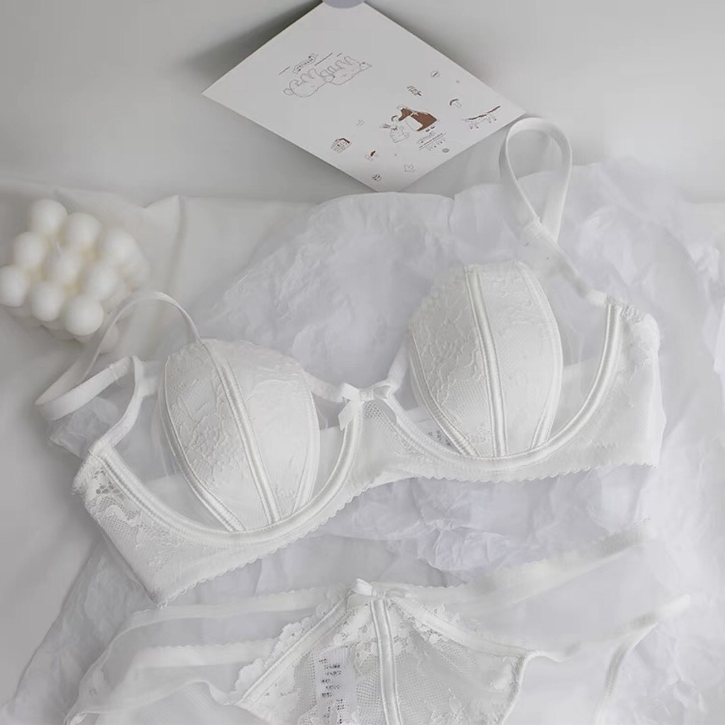Áo ngực ren không mút tạo khe tự nhiên, có gọng nâng đỡ bầu ngực, Áo lót ren mút mỏng Cao Cấp