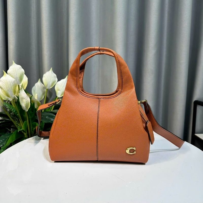 Về thêm màu mới  Hàng bao chuẩn xịn✨✨LANA SHOULDER BAG 23✨✨ CM545🌟Thiết kế đơn giản nhưng không kém phần sang trọng