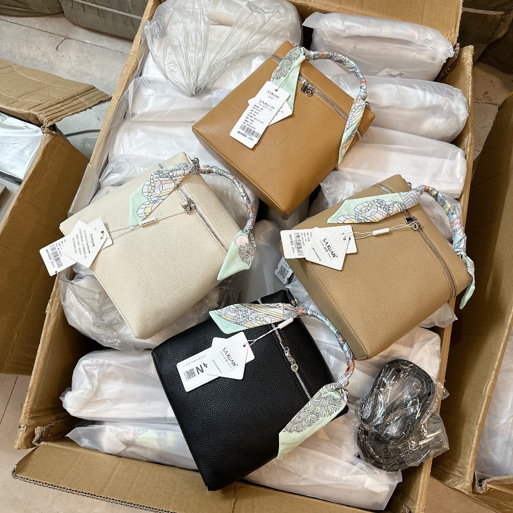 Balo dáng trơn kèm khăn sz 22cm cực xinh