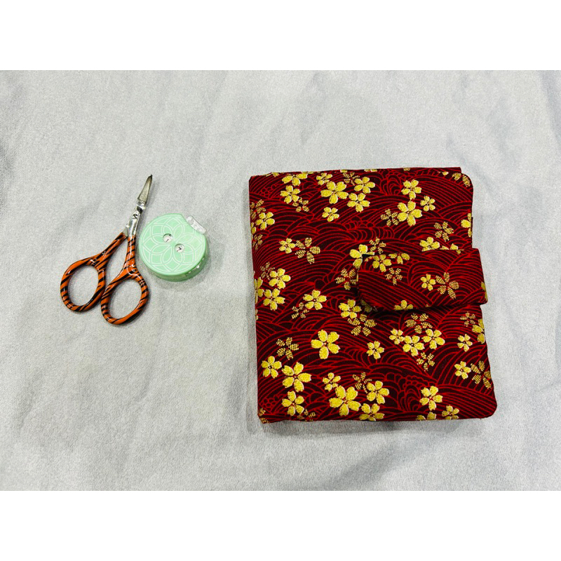 Ví đựng kim đan móc handmade