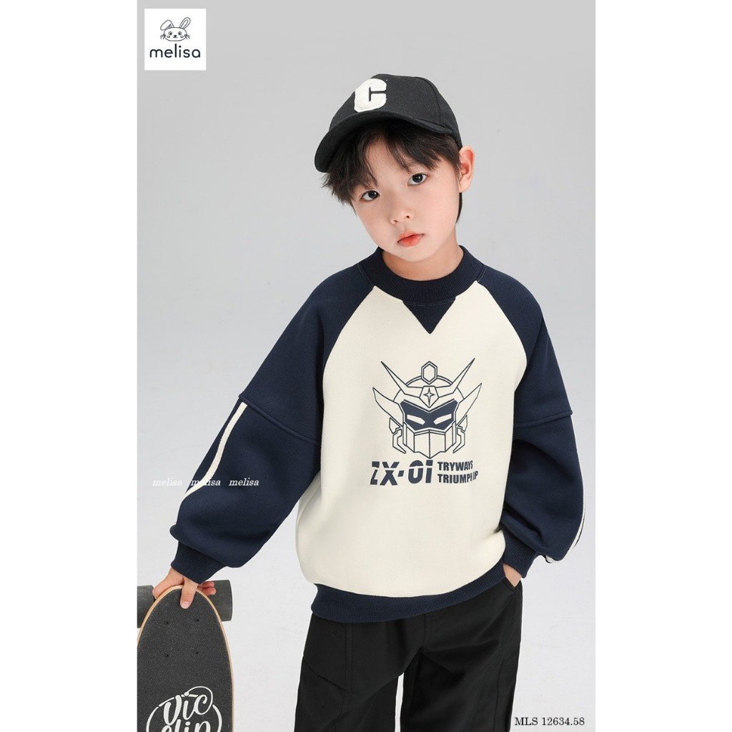 Bộ nỉ Melisa áo da cá in hình & quần kaki túi hộp cho bé trai