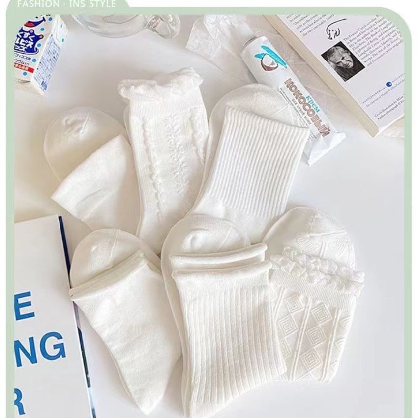 Tất nữ màu trắng siêu xinh phong cách Hàn,vớ nữ trắng trẻ trung TN29