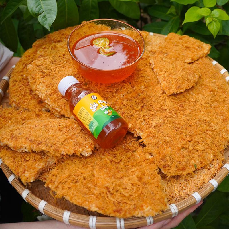 Cơm cháy nồi gang Thích Cay kèm sốt & bơ