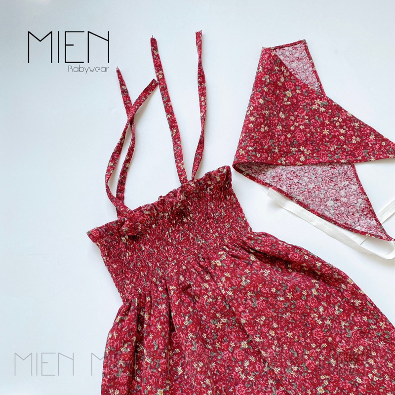 Set yếm dài nhún ngực kèm khăn tam giác MIEN cho bé
