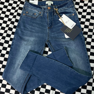 PASS ĐỒ ĐỢT 5 ( ví, quần, hoodie ) hình thật