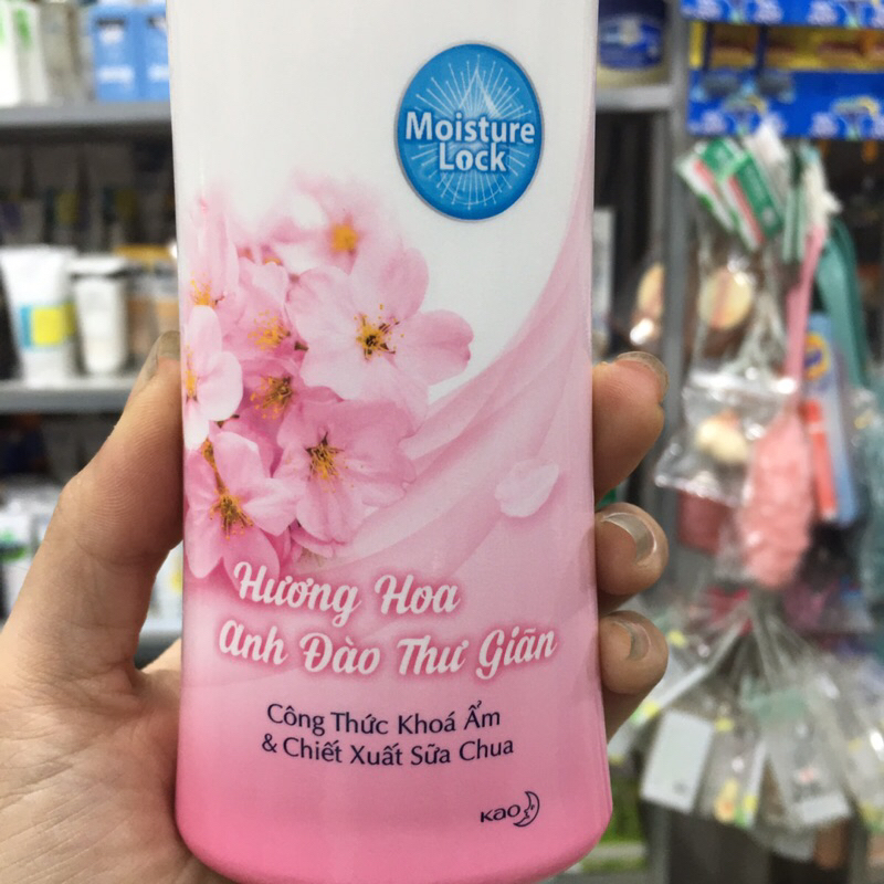 Sữa Tắm Dưỡng Ẩm Bioré Hương Hoa Anh Đào Thư Giãn 200g