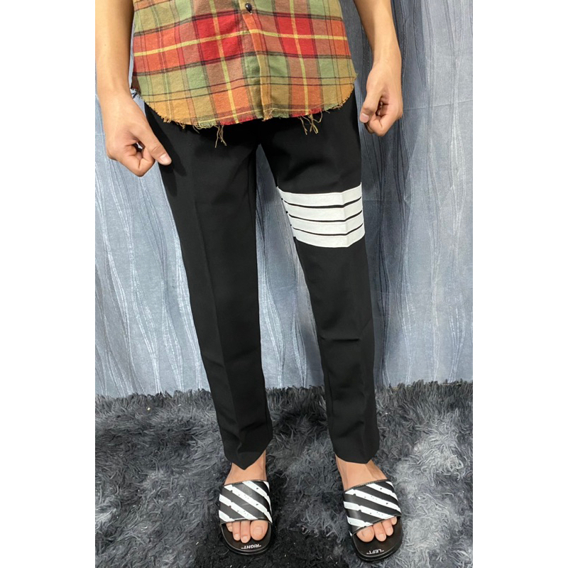 QUẦN ÂU NAM , THÊU 4 XỌC TRẮNG - QUẦN THOM-E HOT TRENDING BOY