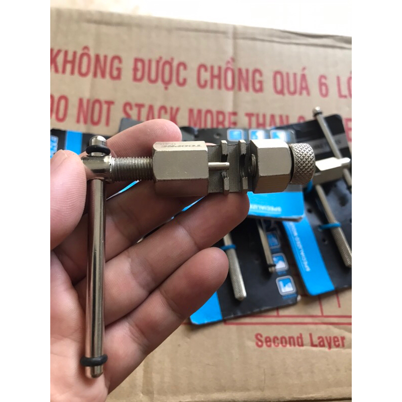 Vam tháo cắt xích sên xe đạp