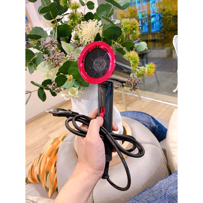 Máy sấy tóc Thái