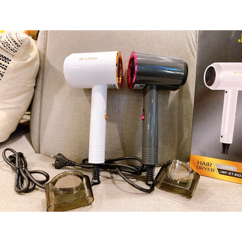 Máy sấy tóc Thái