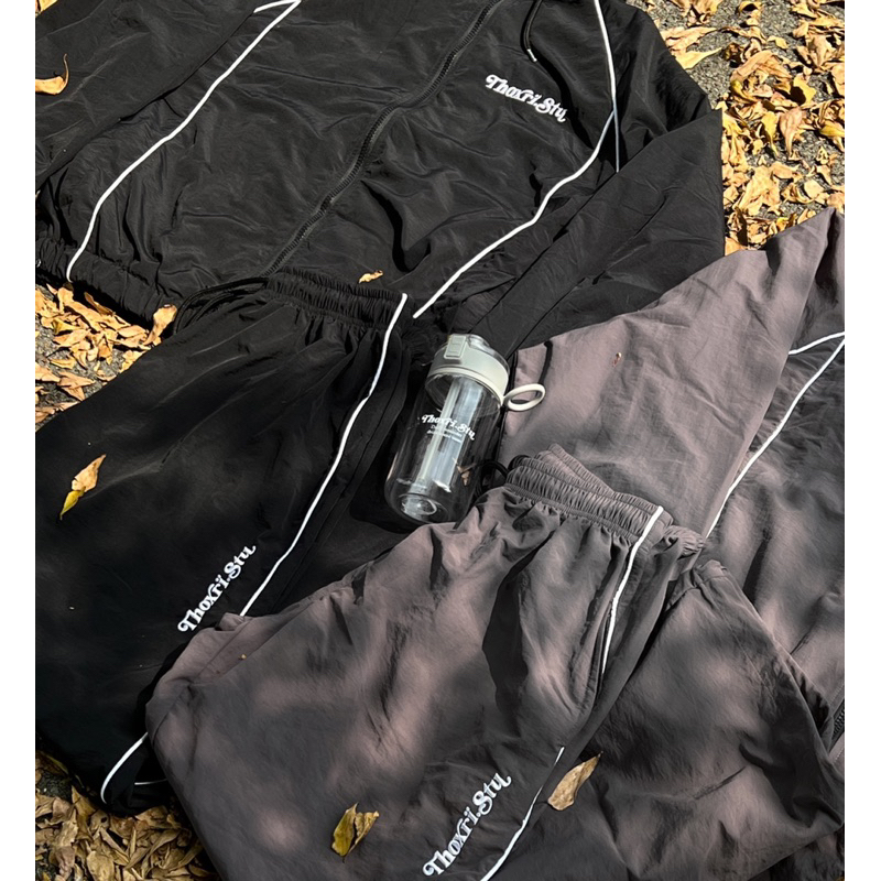 Set đồ thể thao khoác gió quần dù V2 // THOXRI